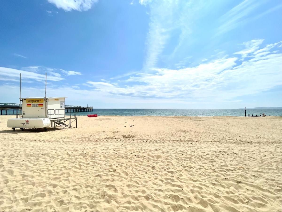 Sea View Family Stay By Beach Gym & Parking 伯恩茅斯 外观 照片
